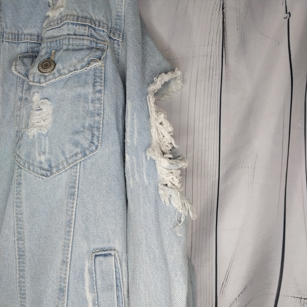 Wax Jean Basic Denim Light Wash Grunge Edgy Thrashed Y2K Festival Denim Jacket - Picture 3 of 15